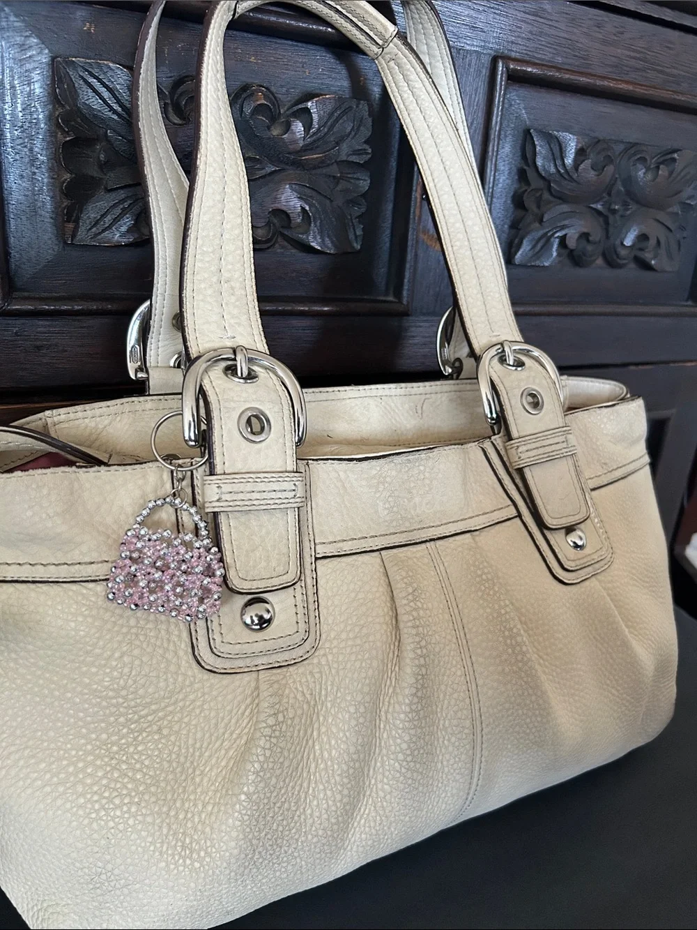 Coach F 13732 Cream Leather Shoulder Bag with Pink Charm